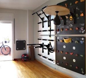 Training Wall® home fitness for the whole family 