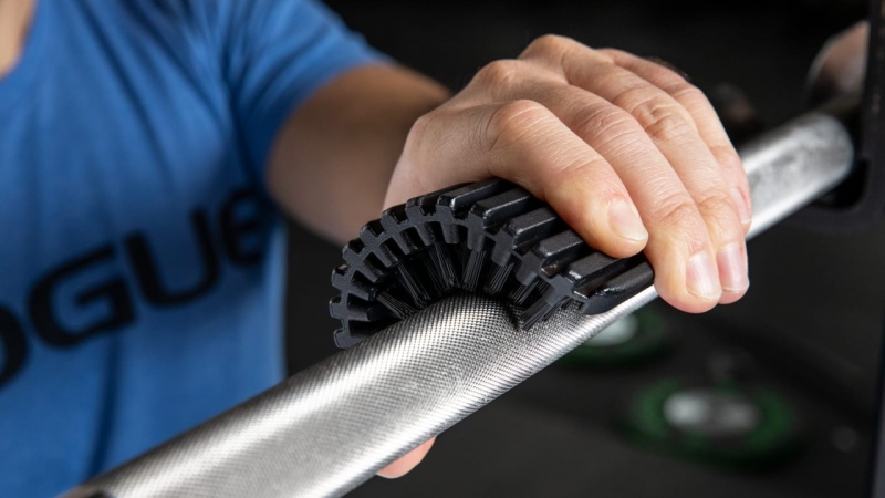 HOLD STRONG 360° Barbell Brush