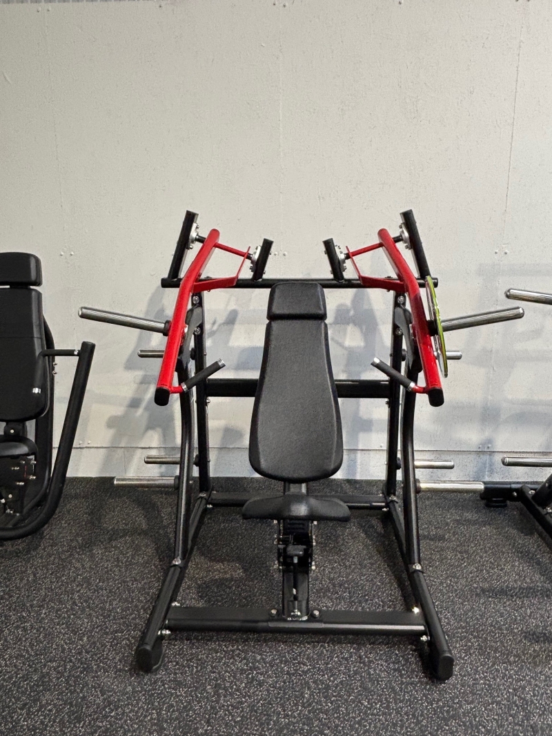 Skelcore Pro Series Super Incline Chest Press Machine