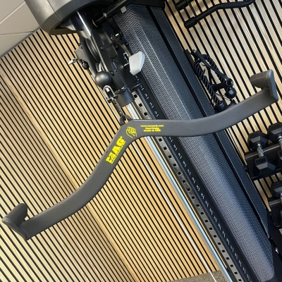 MAG Three Quarter Grip - Display Model