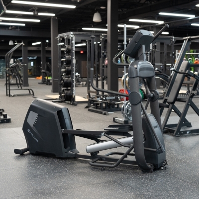 Skelcore Power Series 2.0 Commercial Elliptical Cross Trainer - Display Model 